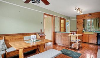 13 Governors Ln, Bethel, CT 06801