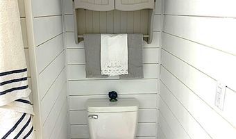 258 Johnson St, Alderson, WV 24910