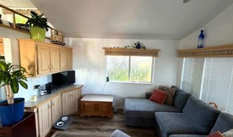 16117 HIGHWAY 101 76, Brookings, OR 97415