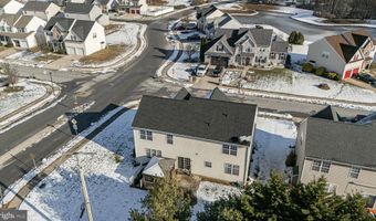 2 FOXFIELD Ct, Bear, DE 19701