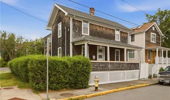 59 Houston Ave, Newport, RI 02840