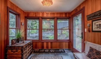 355 Granite St, Ashland, OR 97520