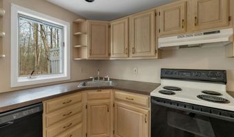 69 Birch Glen Dr 12, Bennington, NH 03442