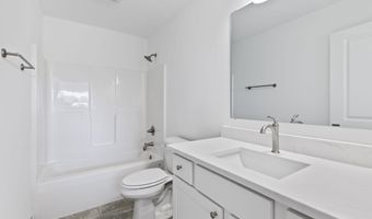 2819 Gady Pines Dr, Adrian, MI 49221