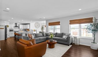 108 Boxelder Ln, Amherst, NY 14228