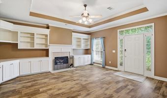215 Old Town Ln, Brandon, MS 39042