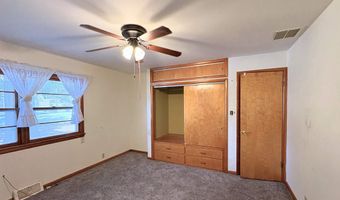 1326 S C St, Arkansas City, KS 67005