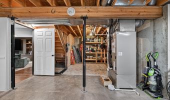 6092 Martha N Dr, Aurora, IN 47001