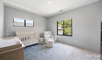 1026 Polaris Way, Charlotte, NC 28205