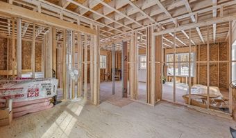198 Senator Black Rd, Baldwin, ME 04091