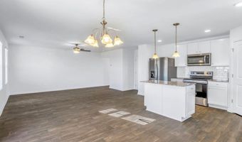 6042 Willutuck Dr, Boiling Springs, SC 29316