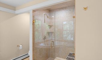 340 Orchard Hills Dr, Ann Arbor, MI 48104