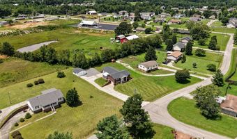 225 W Gate Dr, Baxter, TN 38544
