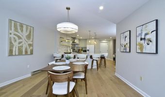 1117 Capella South Way 1117, Newport, RI 02840