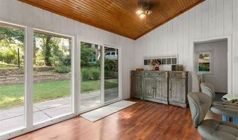 2210 Skyline Dr, Bartlesville, OK 74006