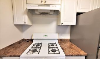 66 Country Place Ct, Alpharetta, GA 30005