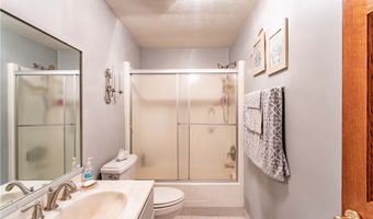 905 Roosevelt Ave, Aliquippa, PA 15001