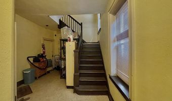 33 E 19th St, Bayonne, NJ 07002