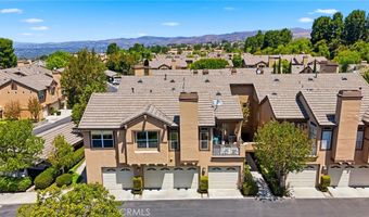 1176 S Country Gln, Anaheim, CA 92808