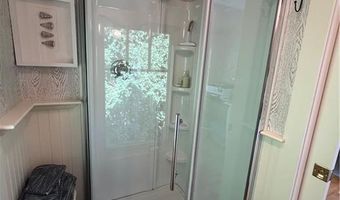 11 Harbor St, Jamestown, RI 02835