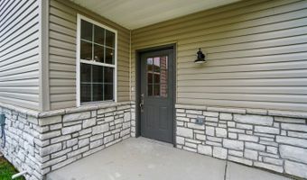 5086 Garden Grove Ln, Delhi, OH 45238