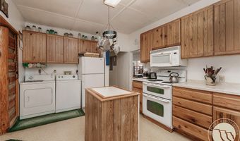 14 Whispering Pines Ln, Big Timber, MT 59052