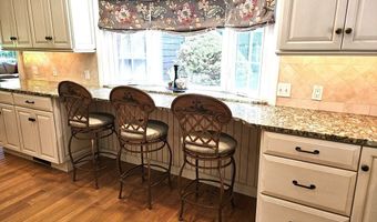 1892 Old Louisquisset Pike, Lincoln, RI 02865