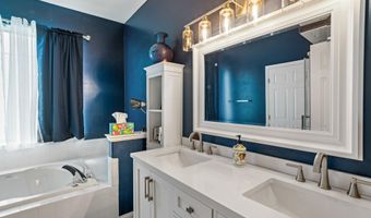 57 MIRAGE Blvd, Barnegat, NJ 08005