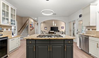 4020 Walnut Creek Trl, Alpharetta, GA 30005