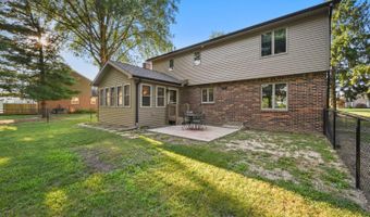 17 Pine Grove Dr, Batesville, IN 47006