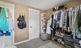 3803 HOLLYBURN Ave, Albany, OR 97322