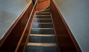 302 S 2nd St, Albert City, IA 50510
