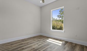 100 Blue Ridge Ct, Bay St. Louis, MS 39520