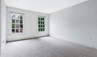 4831 26TH St N, Arlington, VA 22207