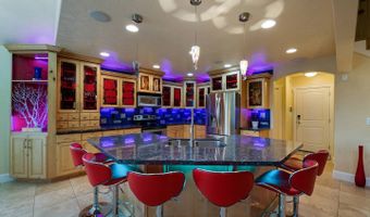 8905 N PINE HOLLOW Dr, Cedar Hills, UT 84062