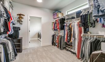 110 War Wagon Cir, Millsap, TX 76066