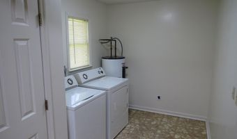 87 Spruce Tree St, Barbourville, KY 40906