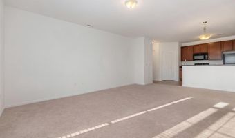 964 W Summerfield Glen Cir 96, Ann Arbor, MI 48103
