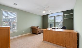 25792 RACING SUN Dr, Aldie, VA 20105