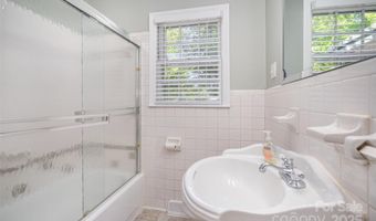 2125 Chatham Ave, Charlotte, NC 28205