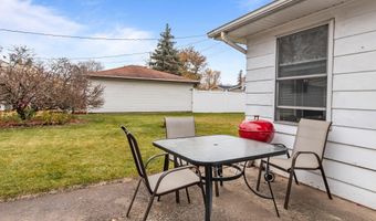1920 E FRANCES St, Appleton, WI 54911