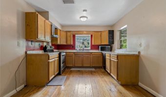208 LAKE DALE Dr, Auburndale, FL 33823