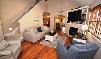 933 Amesbury Ct, Indianapolis, IN 46217