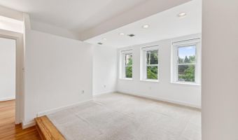4707 CONNECTICUT AVE NW # # 211 AND #213, Washington, DC 20008