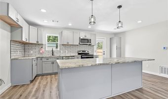 1204 D St, Barling, AR 72923