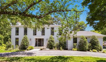 7601 PERSIMMON TREE Ln, Bethesda, MD 20817