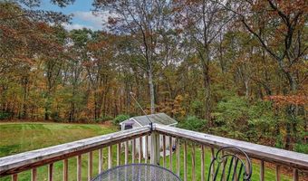 55 Whisper Ln, North Kingstown, RI 02852