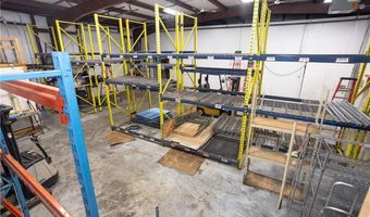 1079 Aquidneck Ave 2A, Middletown, RI 02842