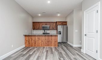 1800-1802 Broadfoot Dr, Abilene, KS 67410