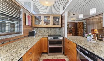 2337 SEMINOLE Rd A, Atlantic Beach, FL 32233